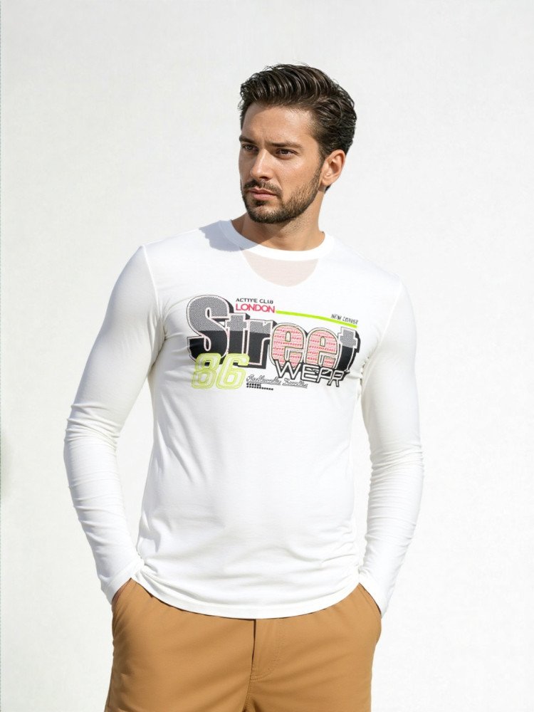 MENS STREET PRINTED LONG SLEEVE T-SHIRT WITH EMBROIDERY & BADGE